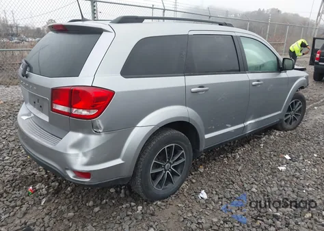 2019 Dodge Journey Se from USA, damaged, VIN 3C4PDCBB1KT732050